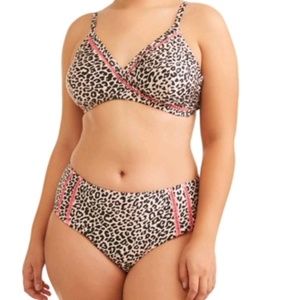Leopard print bathing suit top